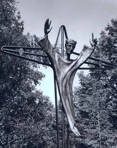 Grabmal  "Auferstehungskreuz"